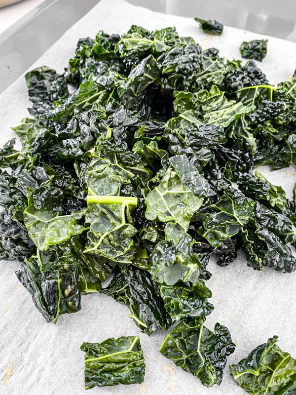 Chopped kale in 2-3cm bite-sized pieces.