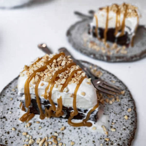 A close-up of the slice of Chocolate Brownie Ice Cream Cake.